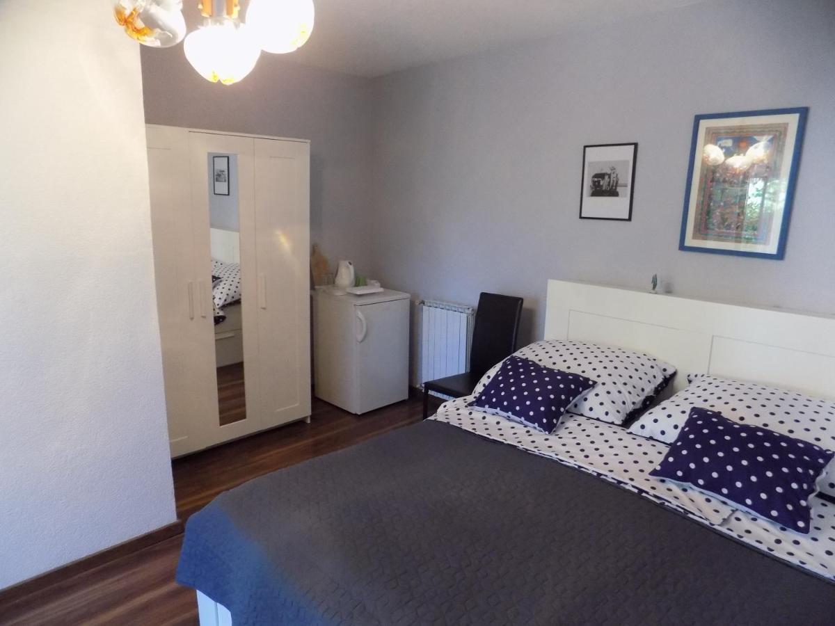 Oriella Apartmans And Room Novigrad Istria Εξωτερικό φωτογραφία